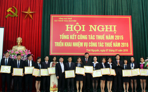 Đảng bộ Cục Thuế tỉnh: Triển khai phương hướng, nhiệm vụ năm 2016
