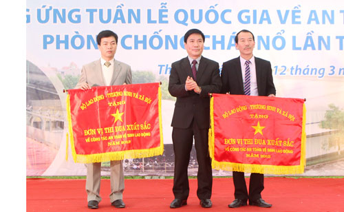 Phát động Tuần lễ Quốc gia về ATVSLĐ-PCCN 