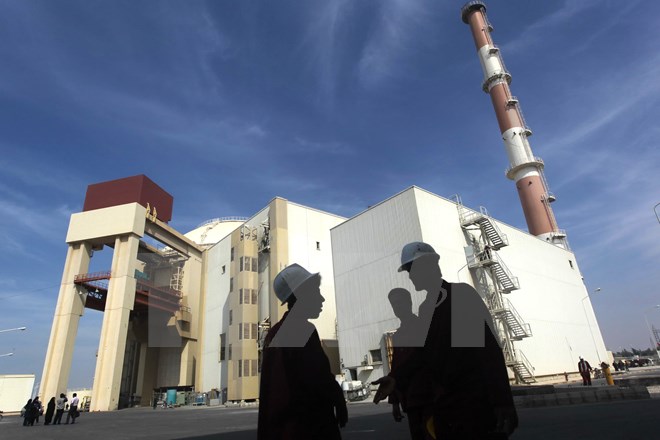AP: LHQ cho phép Iran tự thanh sát cơ sở hạt nhân đáng ngờ