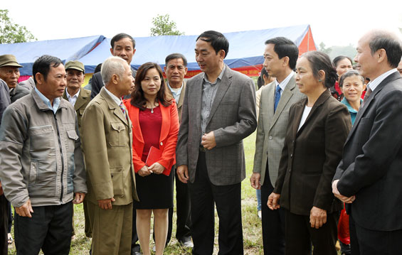 Lãnh đạo tỉnh chung vui Ngày hội đại đoàn kết tại các địa phương 