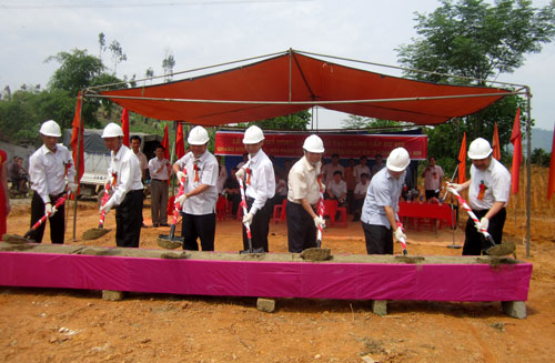 Lễ động thổ xây dựng Dự án ĐT272 