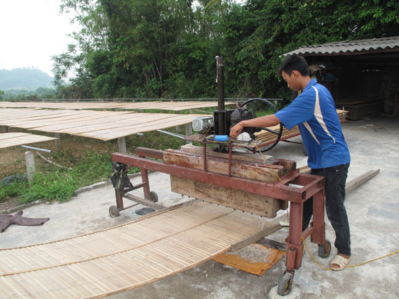 Phát triển nhãn hiệu chứng nhận “Miến Việt Cường Hóa Thượng”