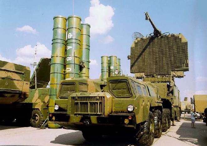 Nga có thể chuyển hệ thống phỏng thủ tên lửa S-300 cho Iran 