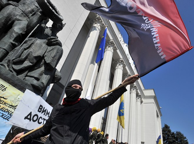 Nghị sỹ cấp cao Nga: Các nước EU ngày càng sợ Ukraine