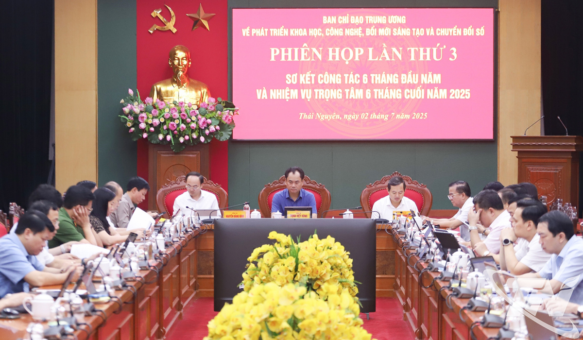 Tổng Bí thư Tô Lâm: Chuyển đổi số, đổi mới sáng tạo là nhiệm vụ chính trị trọng tâm, xuyên suốt