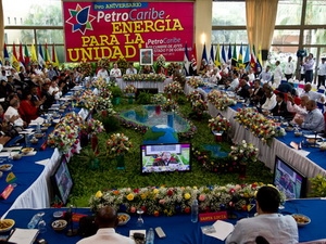 Petrocaribe nhất trí về thúc đẩy thương mại nội khối