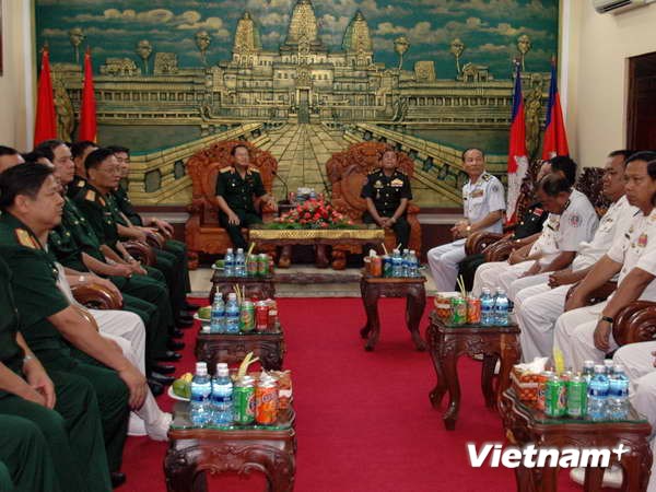 Quân đội hai nước Việt Nam-Campuchia thúc đẩy hoạt động hợp tác