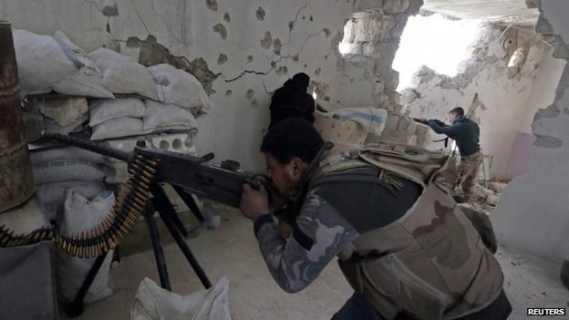 Syria: Phiến quân tấn công trụ sở tình báo không quân ở Aleppo 