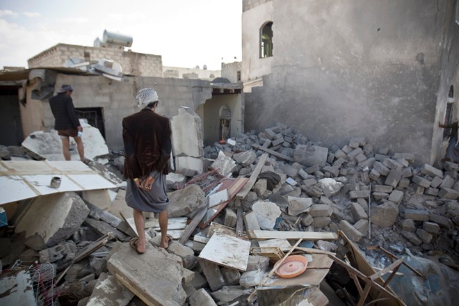 Saudi Arabia sử dụng vũ khí bị cấm ở cuộc không kích tại Yemen 