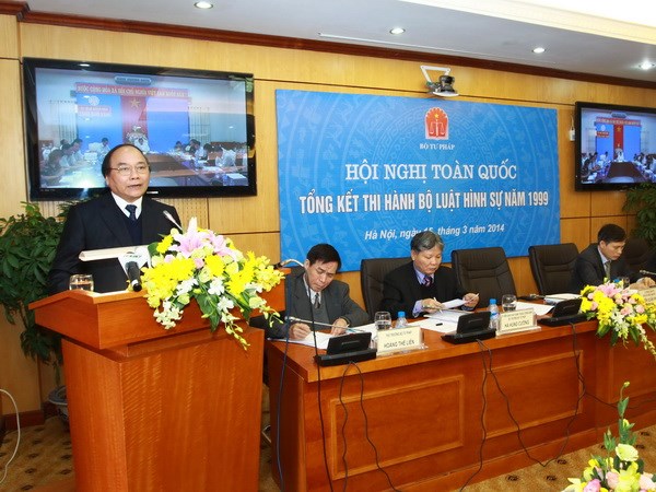 Sửa đổi Bộ luật hình sự trên tinh thần Hiến pháp mới