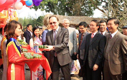 Trưng bày 65 bức tranh của họa sĩ Nga Nicolai Roerikh 