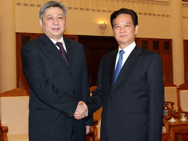 Thủ tướng Chính phủ tiếp Bộ trưởng Ngoại giao Kyrgyzstan