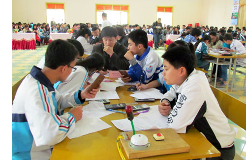 Thái Nguyên: Nhiều thí sinh đoạt giải cao trong cuộc thi giải Toán trên máy tính cầm tay 