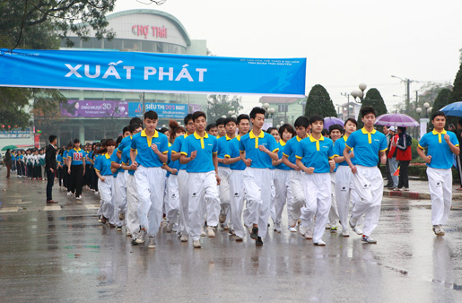 Trên 600 vận động viên tham gia giải Việt dã tỉnh Thái Nguyên 2014 