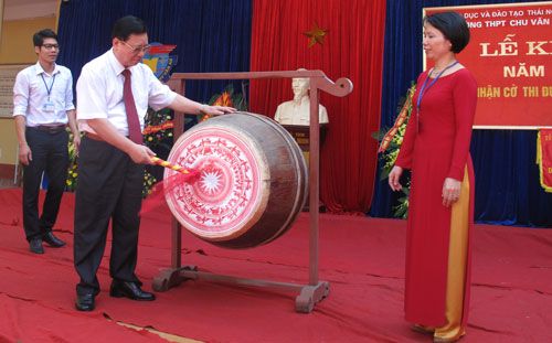 Tưng bừng khai giảng năm học mới 