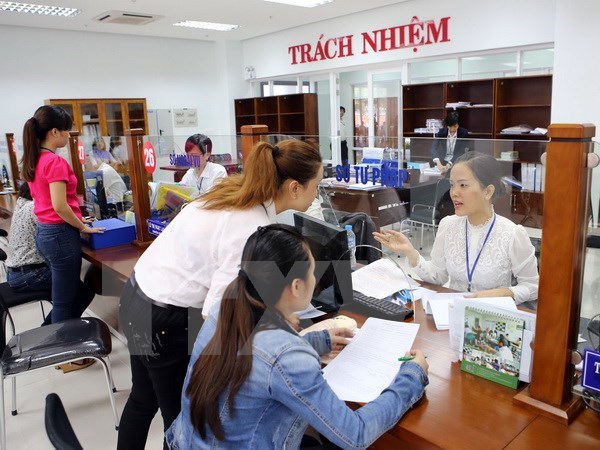 Thực hiện dân chủ trong hoạt động cơ quan hành chính nhà nước 