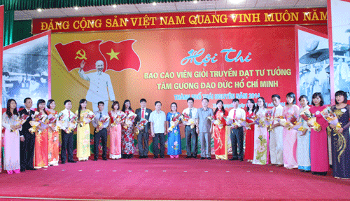 Thi Báo cáo viên giỏi truyền đạt tư tưởng, tấm gương đạo đức Hồ Chí Minh 