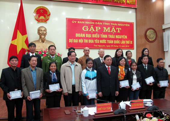 Gặp mặt Đoàn đại biểu dự Đại hội thi đua yêu nước toàn quốc