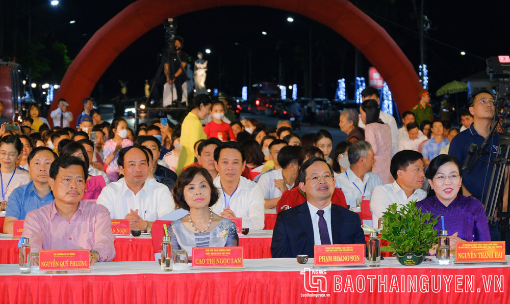 Khai mạc Mùa du lịch Thái Nguyên năm 2023: “Trải nghiệm xứ trà, đậm đà bản sắc”