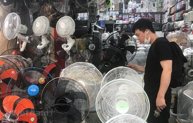Bộ Công Thương: Công khai tên cơ sở kinh doanh thiết bị điện trục lợi
