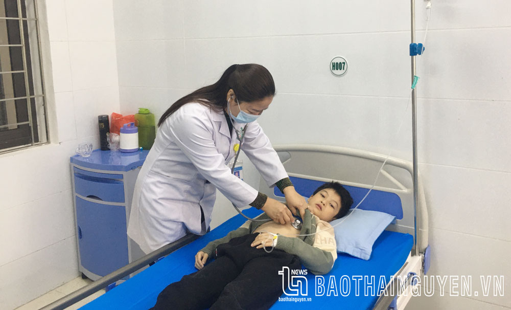 Phòng bệnh cho trẻ mùa nắng nóng