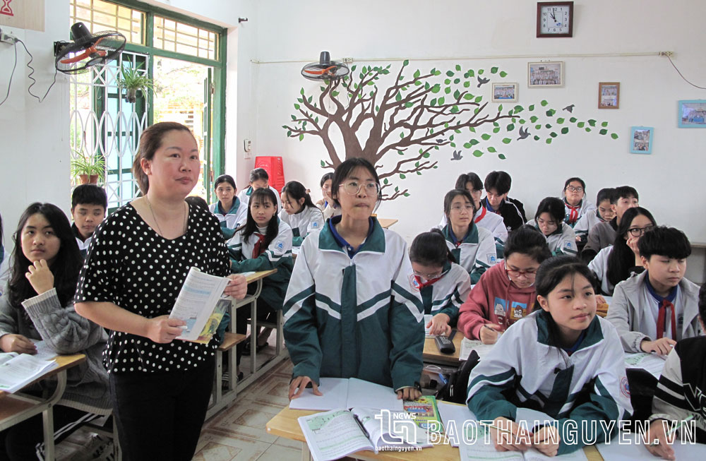 Tuyển dụng viên chức giáo dục: Lấp bớt “khoảng trống” hợp đồng thuê khoán