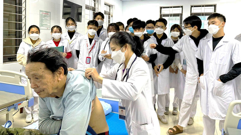 Trung tâm Y tế TP. Thái Nguyên: Khám, chữa bệnh cho trên 46.000 lượt người