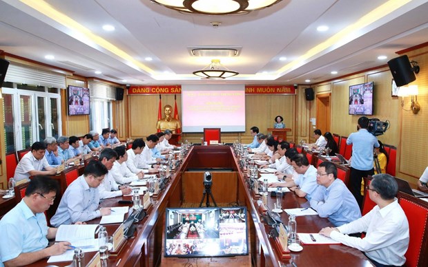 Kiểm soát quyền lực, chống tham nhũng, tiêu cực trong công tác cán bộ