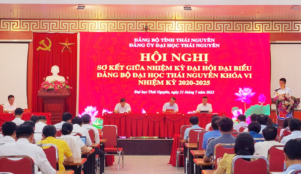 Từng bước xây dựng Đại học Thái Nguyên thành đại học trọng điểm
