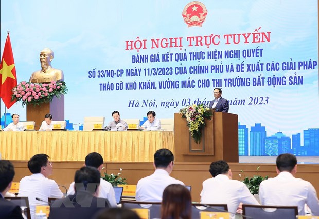 Thủ tướng: Thị trường bất động sản vẫn còn những dấu hiệu chưa ổn định