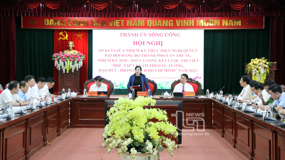 Thẳng thắn nhìn nhận những khó khăn, hạn chế để có giải pháp khắc phục