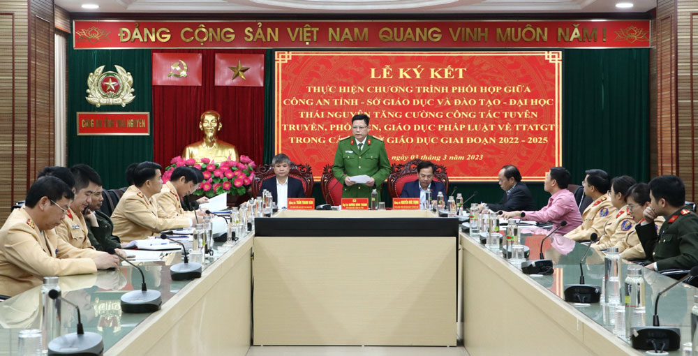 Đưa nội dung giáo dục về giao thông, văn hóa giao thông vào trường học