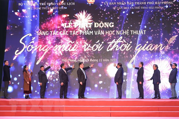 Tổ chức Trại sáng tác văn học nghệ thuật 