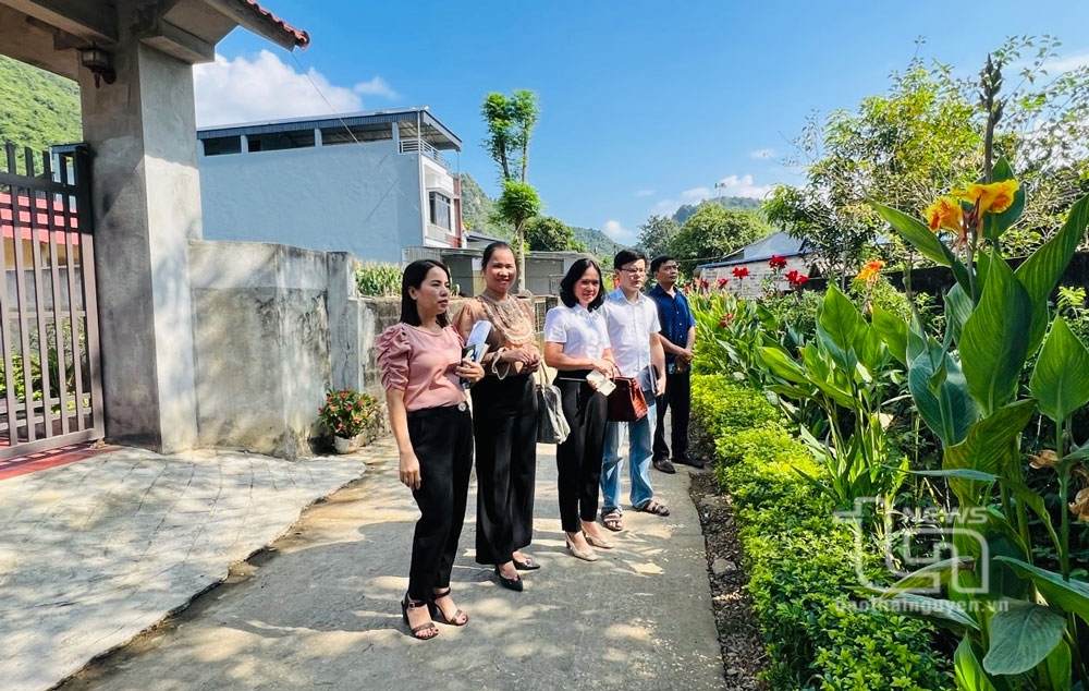 Khảo sát, giám sát kết quả xây dựng nông thôn mới tại Định Hóa