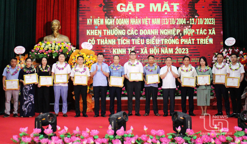 Phú Lương rộng cửa đón nhà đầu tư