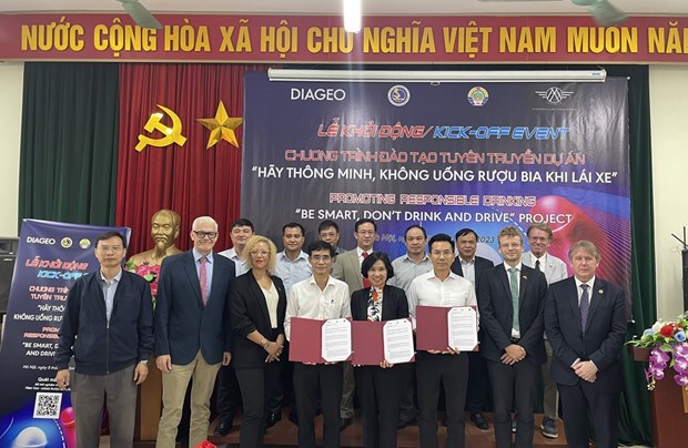 Nhận thức về những mối nguy hại uống rượu bia khi điều khiển xe