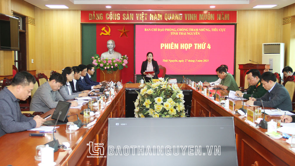 Đẩy nhanh tiến độ giải quyết các vụ việc, vụ án thuộc diện theo dõi, chỉ đạo