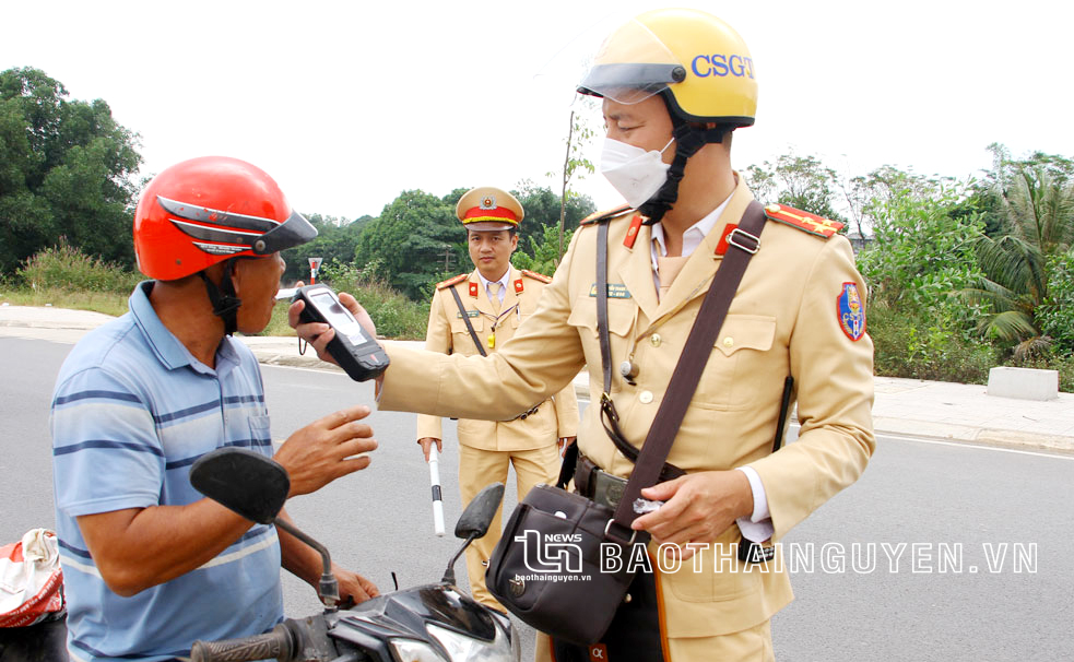 TP. Thái Nguyên: Xử lý hơn 1.300 trường hợp vi phạm về an toàn giao thông