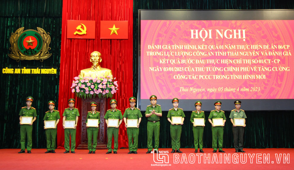 ​​​​​​​Công an tỉnh đánh giá một năm thực hiện Đề án 06