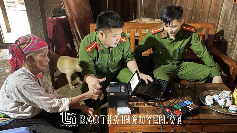 Cấp căn cước công dân cho người già yếu, khuyết tật