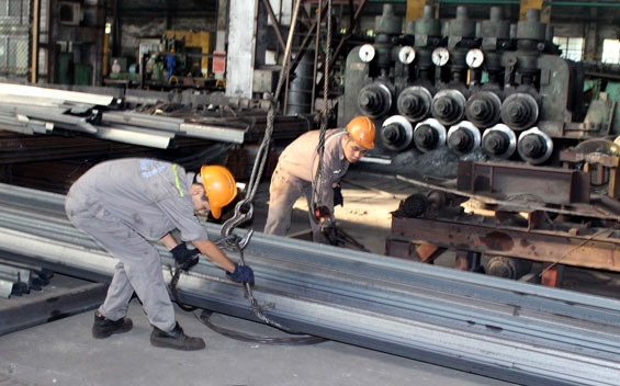UBND tỉnh họp phiên thứ 46: Thống nhất đánh giá kết quả kinh tế - xã hội cả năm 2015 