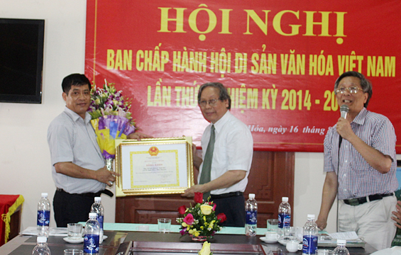Bảo vệ và phát huy giá trị di sản văn hóa 