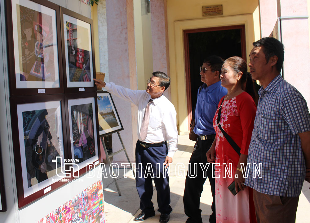 TP. Thái Nguyên: Khai mạc Triển lãm mỹ thuật - nhiếp ảnh