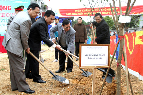 Phát động Tết trồng cây 