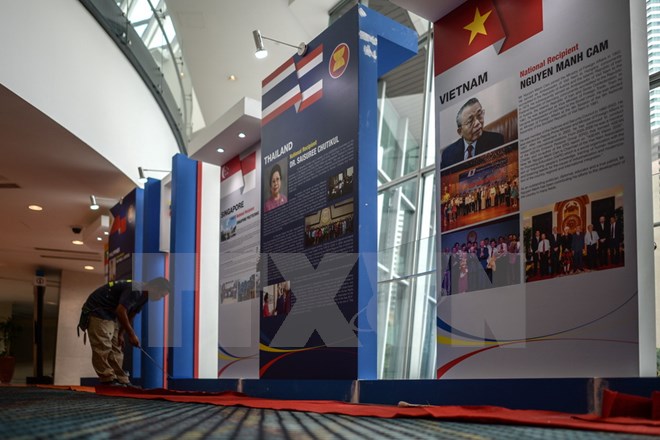 Thủ đô Kuala Lumpur sẵn sàng cho các hội nghị của ASEAN 27