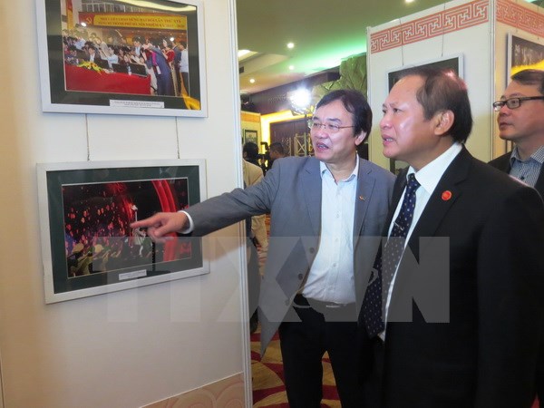 Cuộc sống người làm truyền hình qua những góc máy chân thực