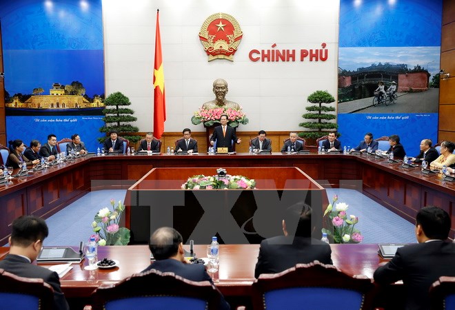 Thủ tướng: Nhà nước và doanh nghiệp cùng phải phát huy nội lực