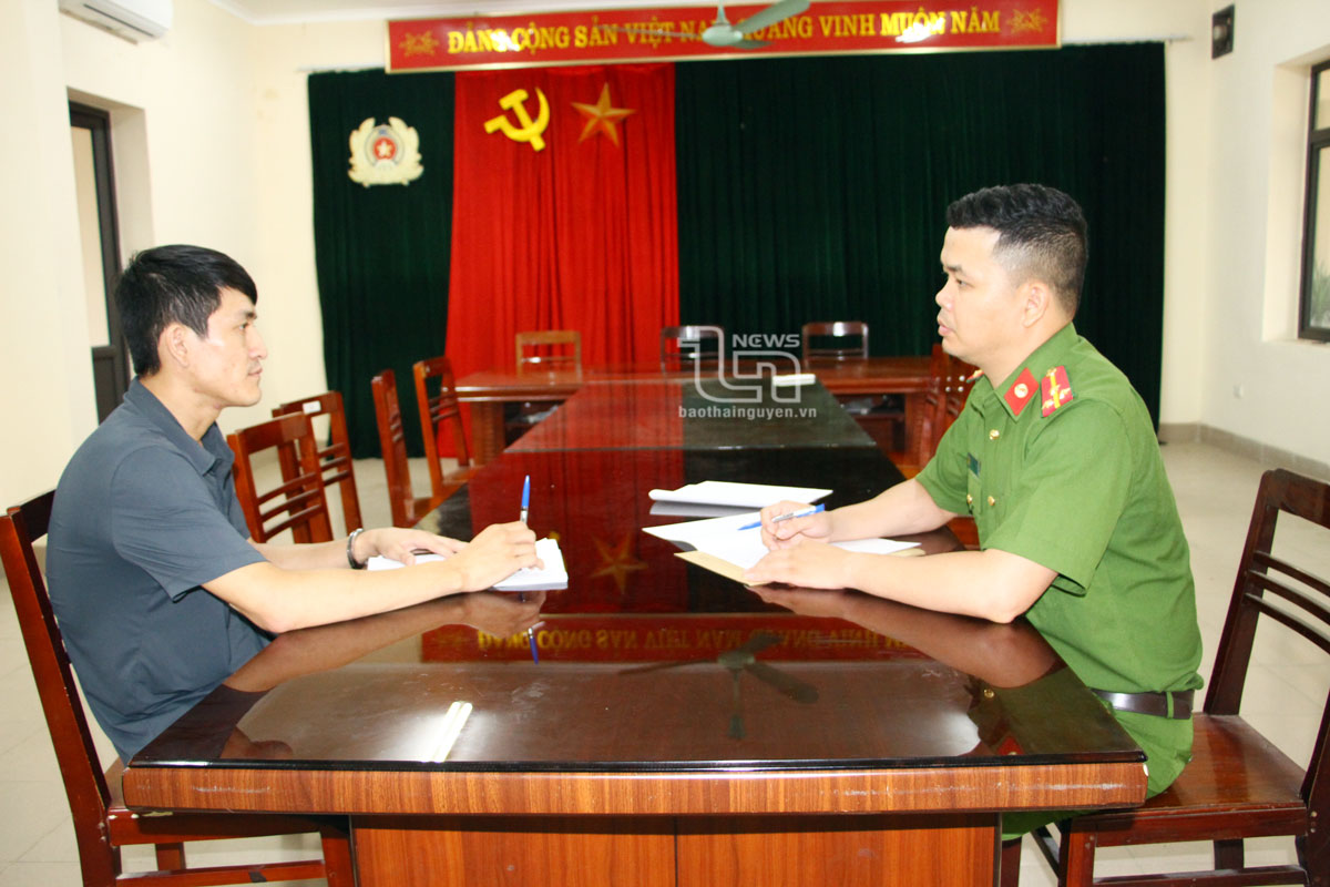 Giả danh cán bộ công an để lừa đảo chiếm đoạt tài sản