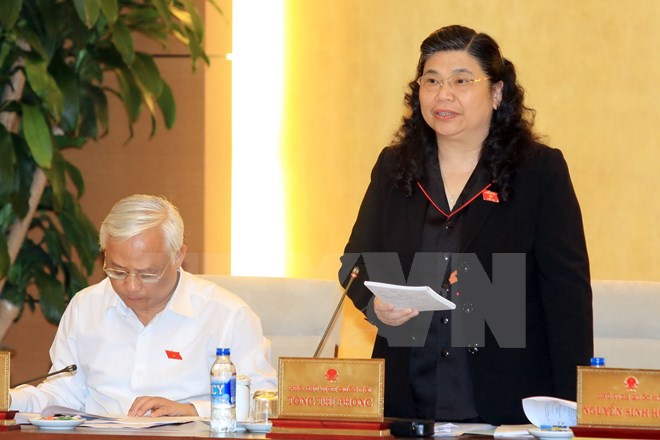 UBTV Quốc hội nhất trí nâng Pháp lệnh phí-lệ phí lên thành luật