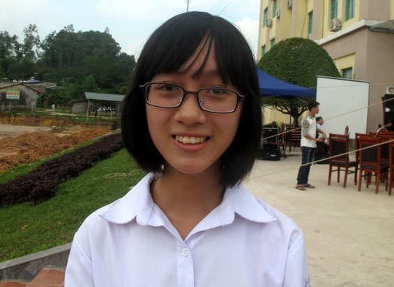 Vũ Phương Thảo - Cô học trò có bài văn điểm 10 “xôn xao” cộng đồng mạng 